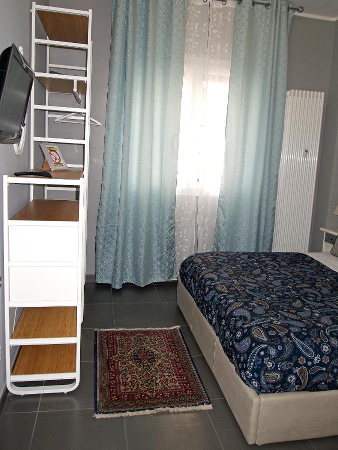 Happy Home Bo Centro Free Private Parking Bolonha Exterior foto